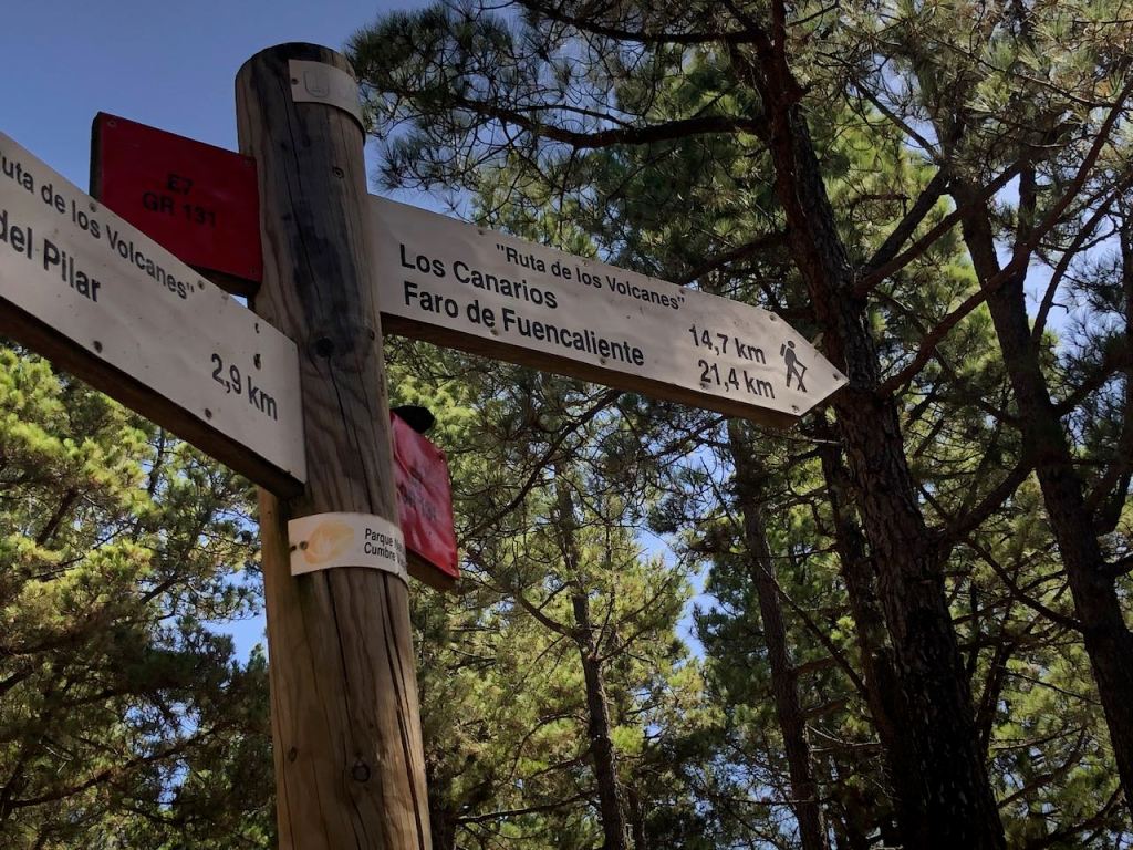 close to the turning point, when we come again to the island, we'll walk that way to Faro de Fuencaliente