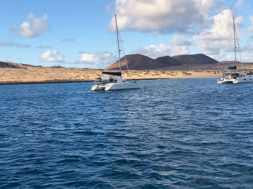 "Nina", the catamaran of the German couple Franz and Angela